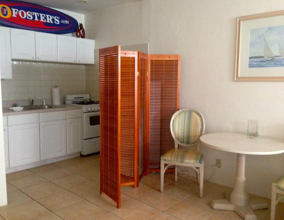 Surf Inn Hotel Hollywood Habitación foto